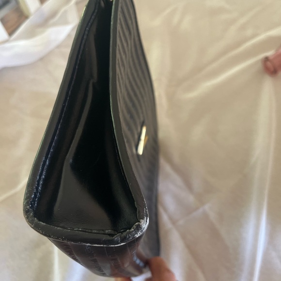 AUTHENTIC MARIO VALENTINO LEATHER CLUTCH BAG - Picture 10 of 13